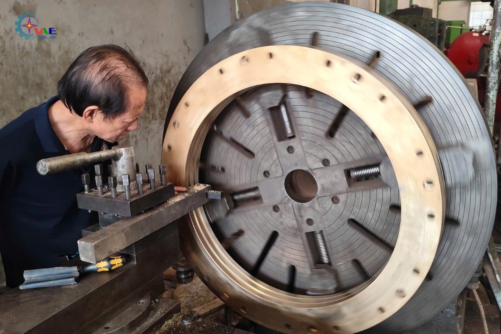 THIẾT BỊ DỰ PHÒNG